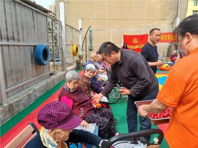 蚌埠市同乐志愿者公益协会组织开展走进祥和养老院看望慰问活动图3